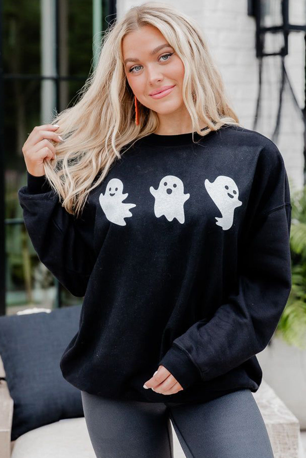 Black Halloween Ghost Print Round Neck Sweatshirt