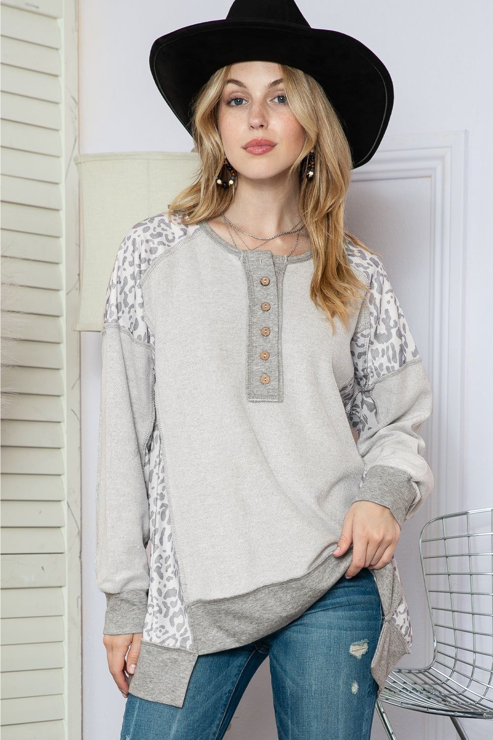 Grey Leopard Print Raglan Sleeve Casual Henley Sweatshirt