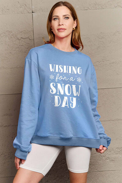 WISHING FOR A SNOW DAY Round Neck Sweatshirt